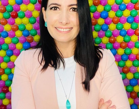 Karla Badaró My Toy Brinquedos