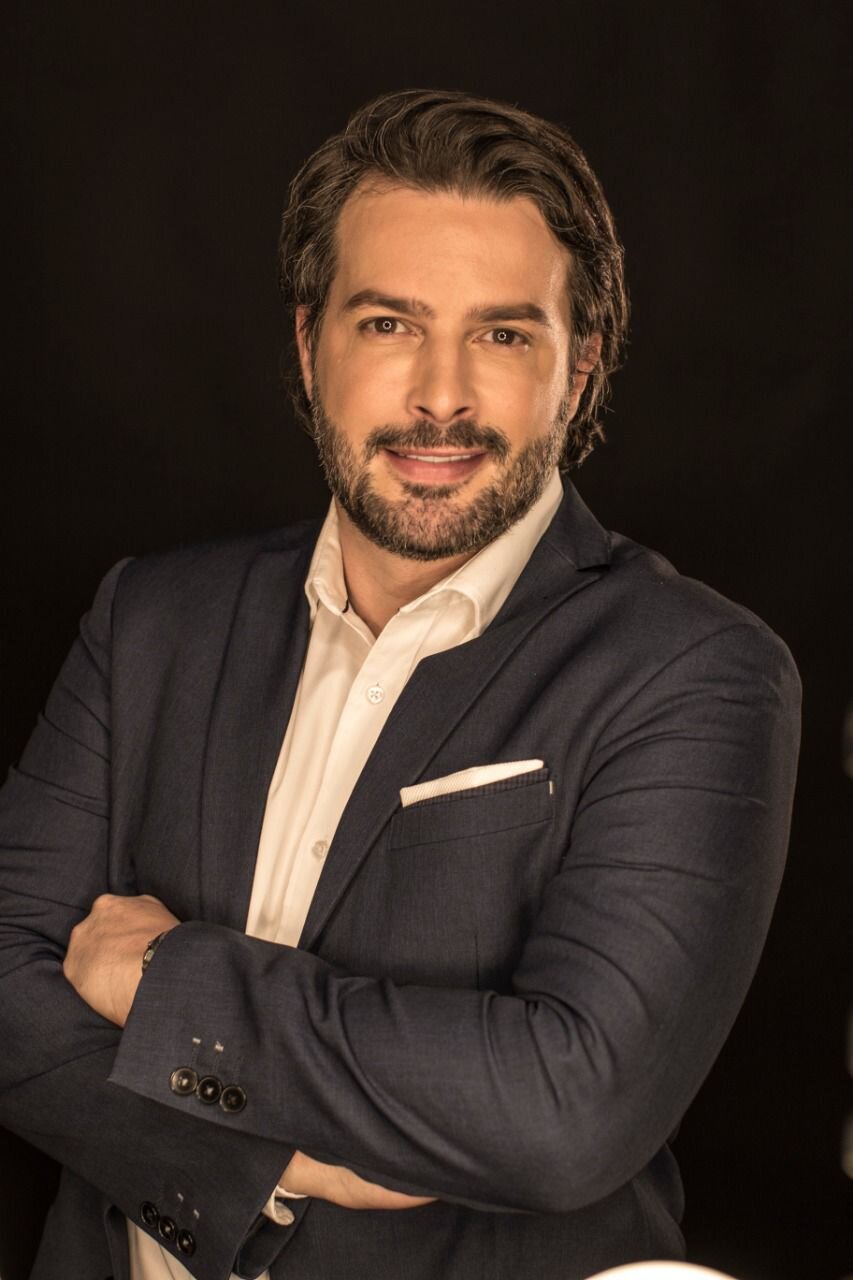Dr. Daniel Machado