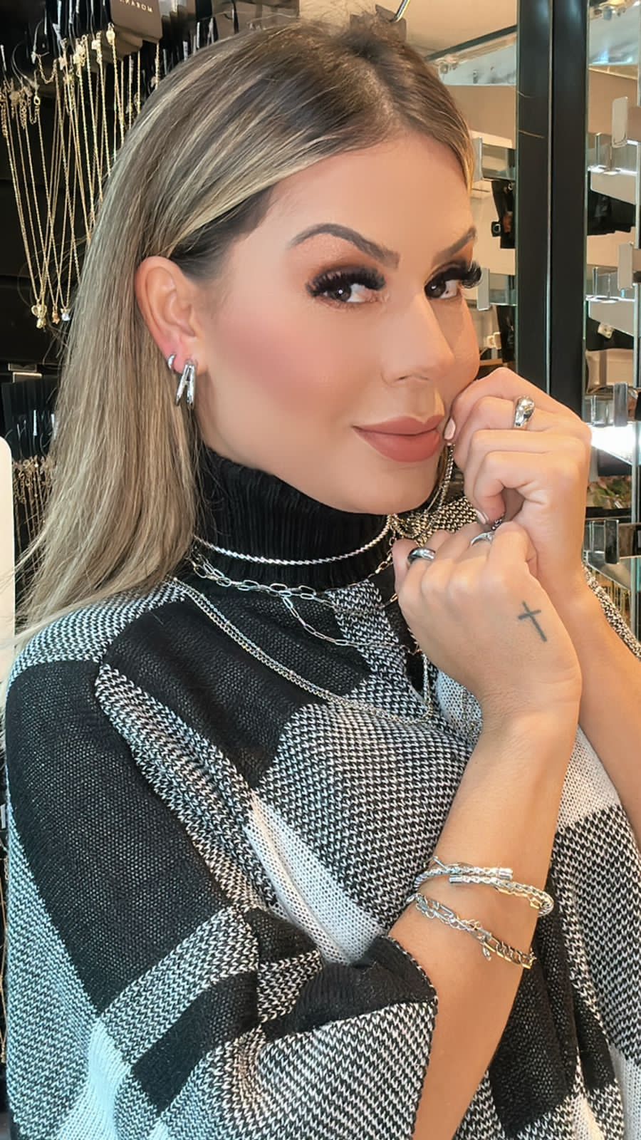 Lara Menndonça