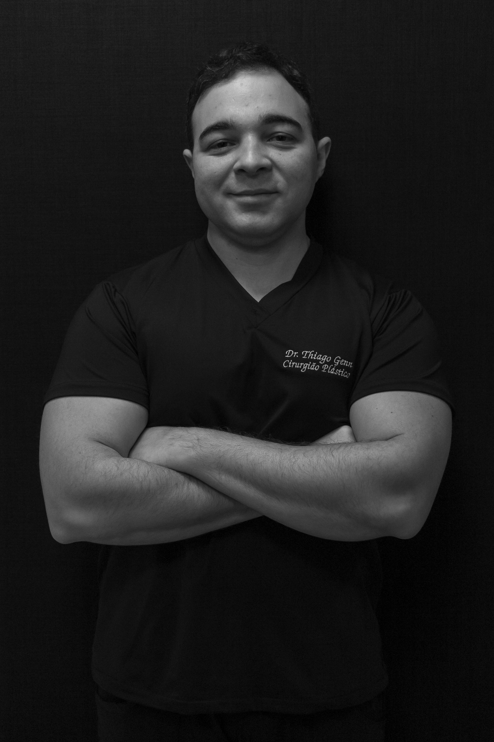 Dr. Thiago Genn