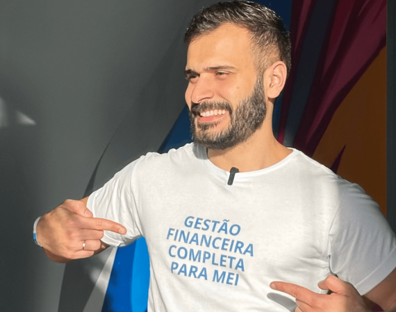 Luan, que passou por Santander, C6 Bank e Nubank, agora usa sua expertise para transformar o cenário de microempresas no Brasil com a Setfin.